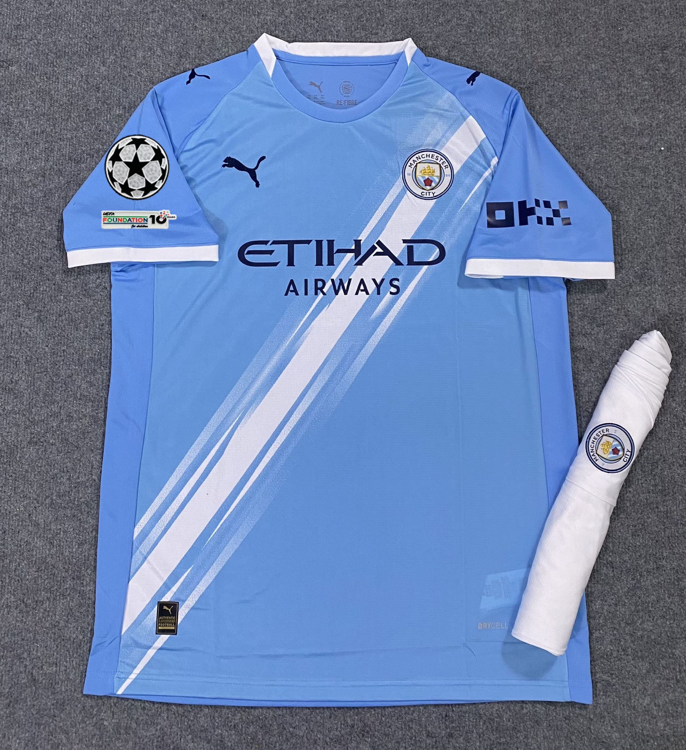 bo-ao-bong-da-clb-manchester-city-san-nha-2025-2026