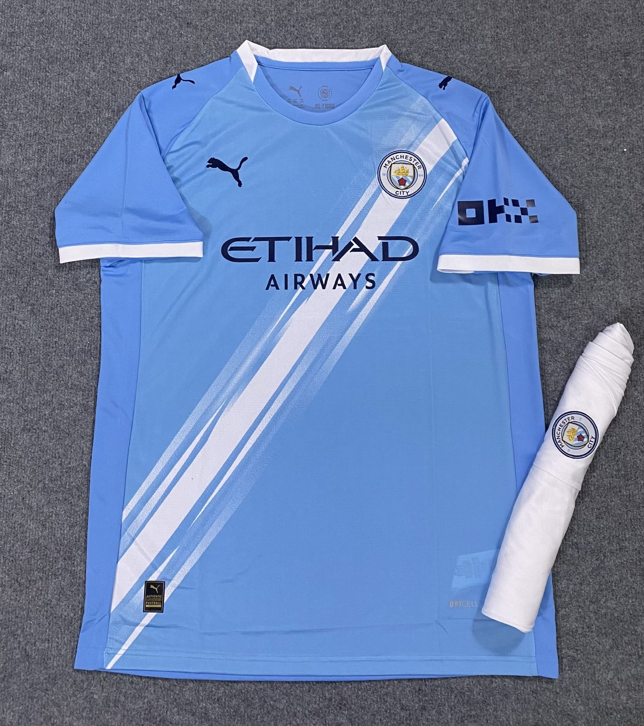bo-ao-bong-da-clb-manchester-city-san-nha-2025-2026